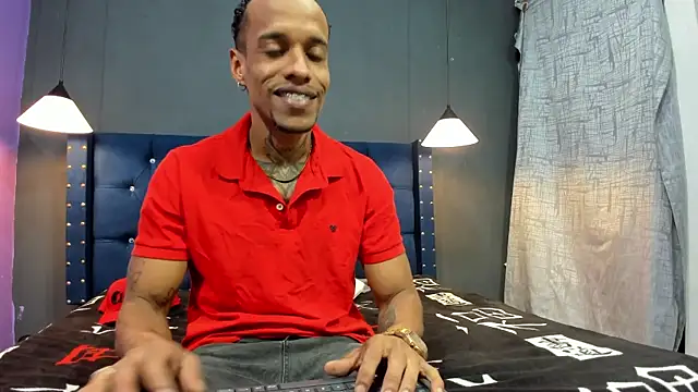 Snapshot of Salomon_koude chatting on October 12, 7:02 pm Salomon koude online show from October 12, 7:02 pm