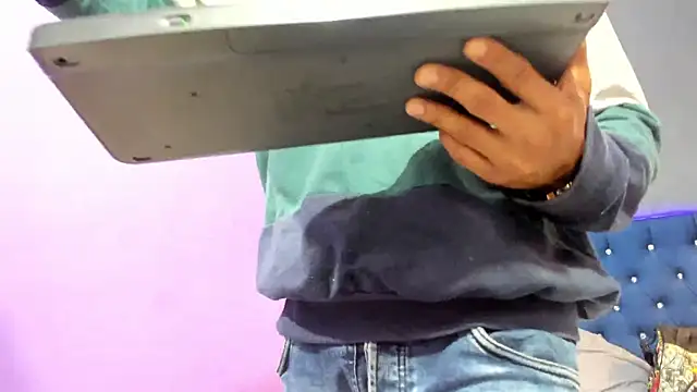 Snapshot of Salomon_koude chatting on October 17, 7:27 pm Salomon koude online show from October 17, 7:27 pm