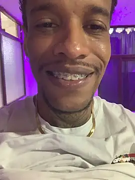 Snapshot of Salomon_koude chatting on November 15, 5:42 pm Salomon koude online show from November 15, 5:42 pm