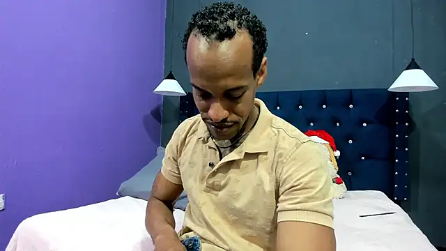 Snapshot of Salomon_koude chatting on November 17, 7:52 pm Salomon koude online show from November 17, 7:52 pm