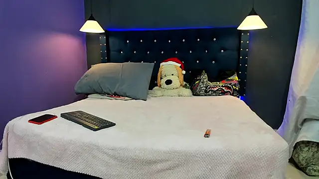 Snapshot of Salomon_koude chatting on November 19, 7:47 pm Salomon koude online show from November 19, 7:47 pm