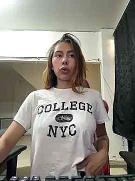 Im sophia1 online show from February 12, 1:59 pm