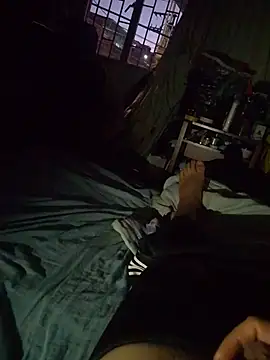 Snapshot of lovensexxxx chatting on December 13, 11:10 pm lovensexxxx online show from December 13, 11:10 pm