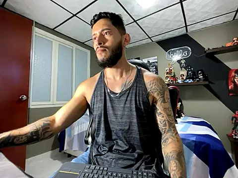 marcel crawford96 online show from November 30, 1:15 pm