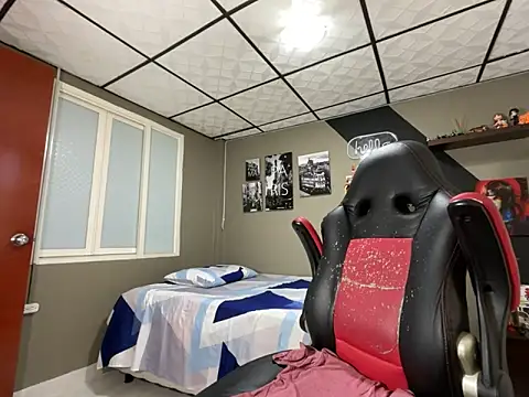 marcel crawford96 online show from February 17, 1:51 pm