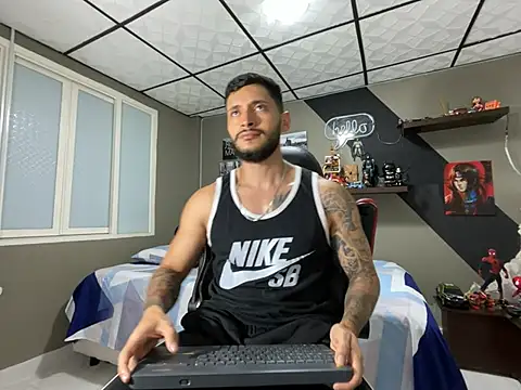 marcel crawford96 online show from April 15, 1:18 pm