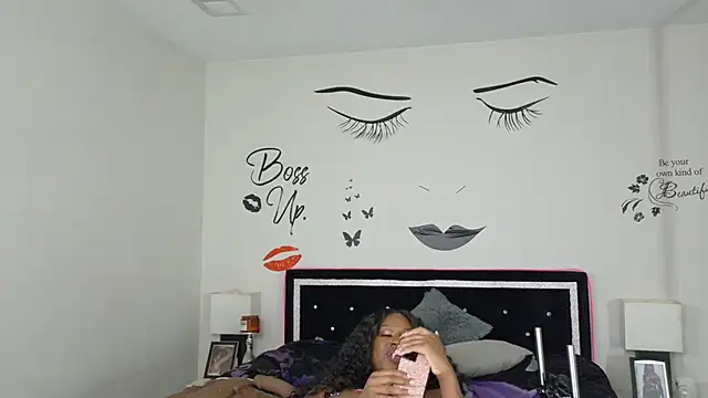 chocolatefantasyxxox online show from January 6, 3:09 am