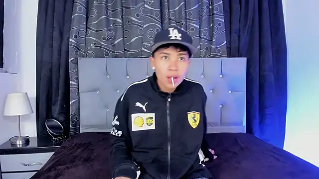 nova sex01 online show from March 9, 4:05 am