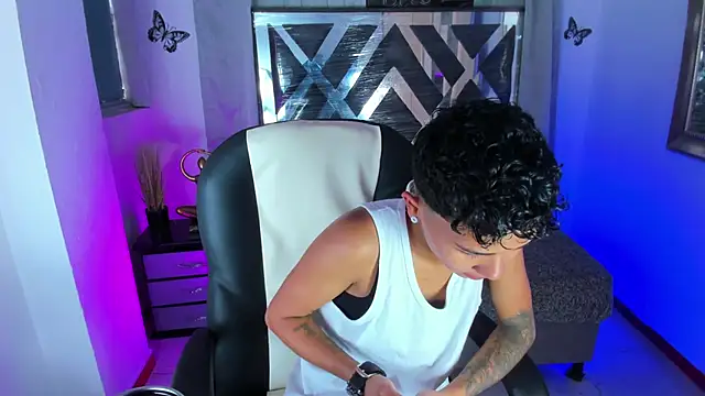 nova sex01 online show from June 16, 9:06 pm