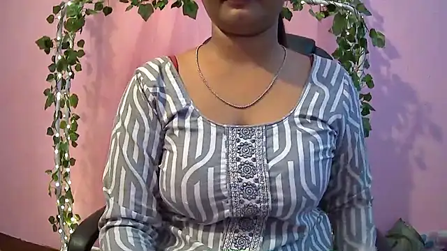 Pari-new online show from March 8, 10:43 am