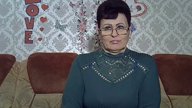 PaulaGolden online show from February 10, 5:50 pm