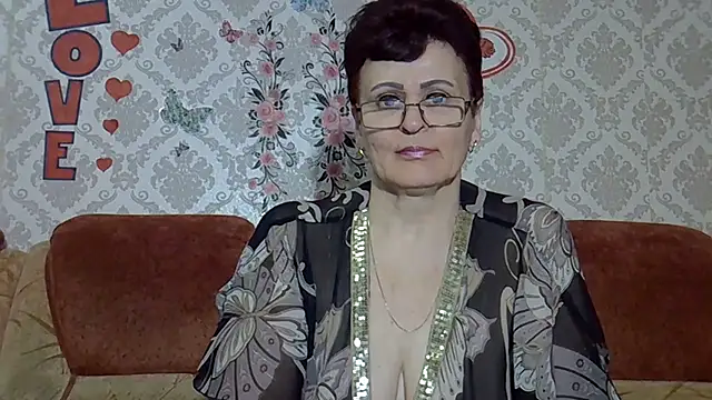 PaulaGolden online show from March 15, 11:49 am