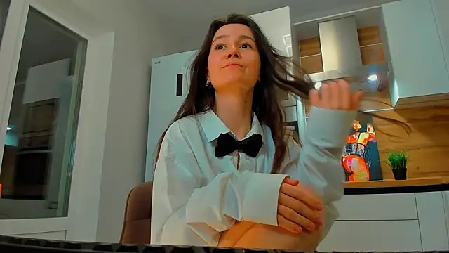 Snapshot of ameli_moon chatting on January 14, 4:08 pm ameli moon online show from January 14, 4:08 pm