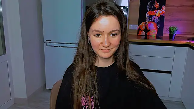 Snapshot of ameli_moon chatting on February 15, 6:01 pm ameli moon online show from February 15, 6:01 pm