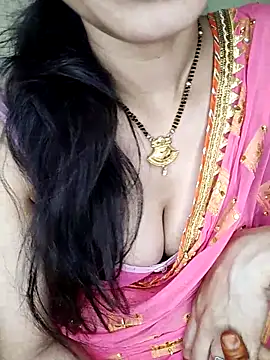 Snapshot of Fair-magic-woman chatting on March 21, 9:34 pm Fair-magic-woman online show from March 21, 9:34 pm