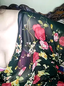 Snapshot of Fair-magic-woman chatting on September 24, 5:49 pm Fair-magic-woman online show from September 24, 5:49 pm