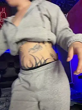Sophie LS online show from June 5, 3:02 am