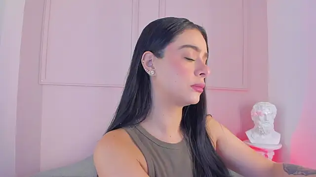 Snapshot of victoria_milann chatting on November 27, 3:14 pm victoria milann online show from November 27, 3:14 pm