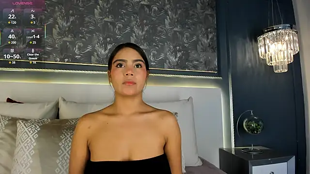 Snapshot of IvyEllis chatting on October 21, 12:17 pm IvyEllis online show from October 21, 12:17 pm