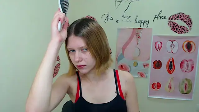 Snapshot of StellaCRL chatting on January 30, 10:40 am StellaCRL online show from January 30, 10:40 am