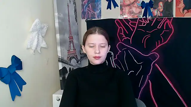 Snapshot of StellaCRL chatting on February 17, 1:07 pm StellaCRL online show from February 17, 1:07 pm