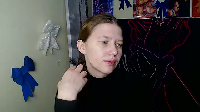 Snapshot of StellaCRL chatting on February 18, 1:29 pm StellaCRL online show from February 18, 1:29 pm