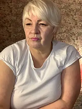 Laura Millf online show from March 5, 7:17 pm