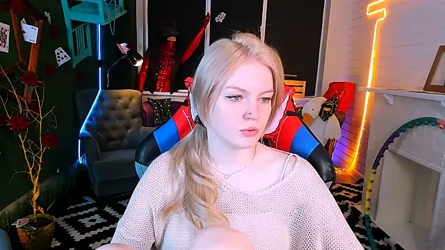 GraceGlamour online show from February 13, 8:17 am