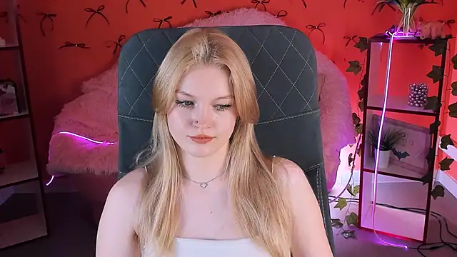 GraceGlamour online show from February 21, 8:18 am