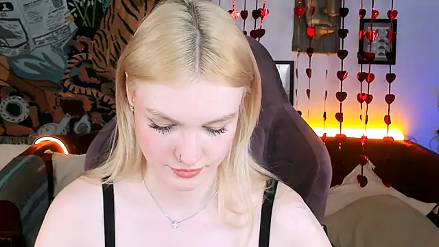 GraceGlamour online show from February 28, 11:14 am