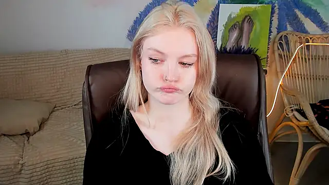 GraceGlamour online show from March 12, 11:20 am