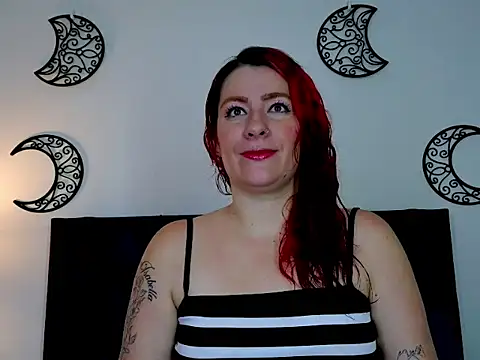 Snapshot of PamelaMK chatting on October 3, 11:18 am PamelaMK online show from October 3, 11:18 am