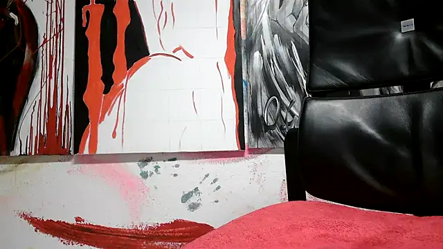 Snapshot of dani4334 chatting on March 9, 11:47 am dani4334 online show from March 9, 11:47 am