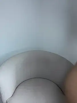 Julie Markk online show from July 8, 6:18 am