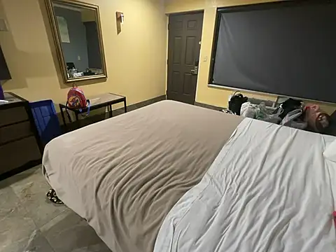 xburykaialivex online show from February 16, 5:15 am