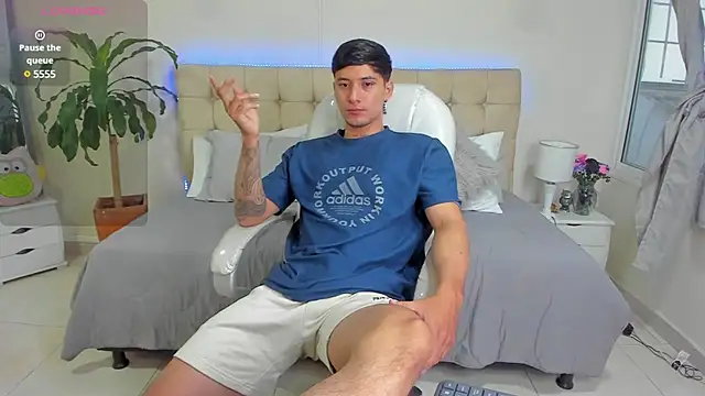 Damian23   online show from February 19, 12:55 pm