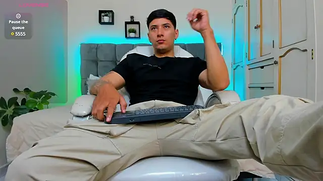 Damian23   online show from March 20, 12:32 pm