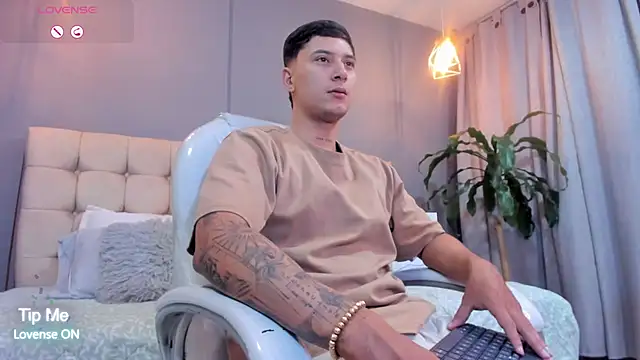 Damian23   online show from September 23, 10:29 am