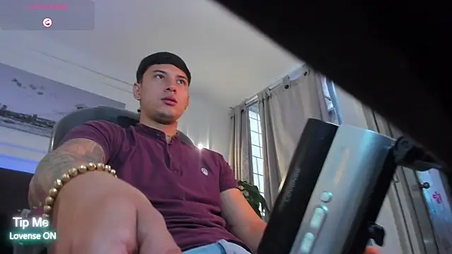 Damian23   online show from February 5, 12:32 pm