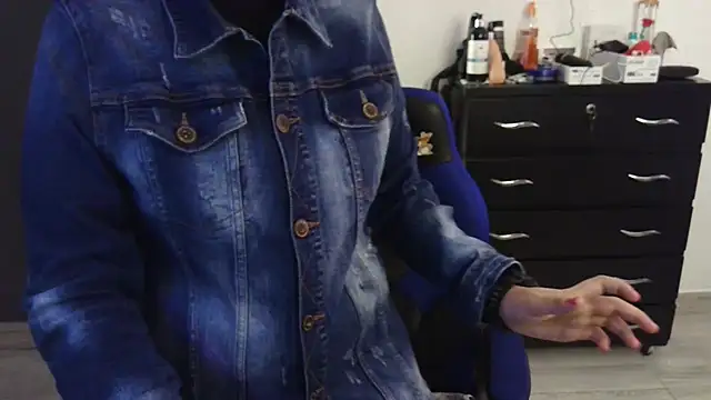 thomascooper7 online show from January 30, 10:19 pm