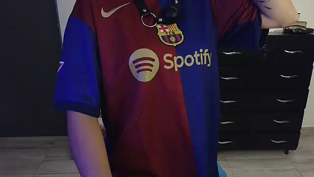 thomascooper7 online show from February 26, 2:59 am