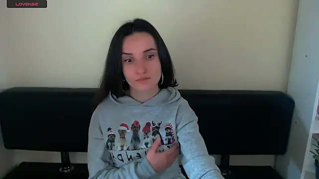 LaimaV  online show from December 20, 3:00 pm