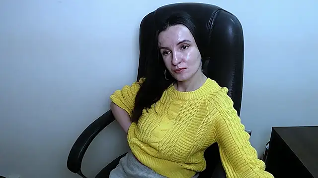 Snapshot of LaimaV_ chatting on January 15, 12:32 pm LaimaV online show from January 15, 12:32 pm