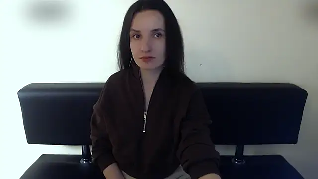 Snapshot of LaimaV_ chatting on February 23, 4:26 pm LaimaV online show from February 23, 4:26 pm