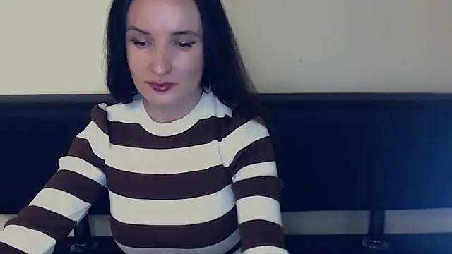 LaimaV  online show from May 17, 4:25 pm