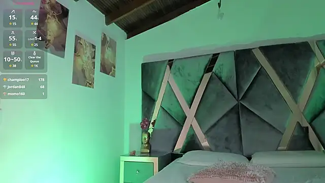 Snapshot of Milan_ebony chatting on March 19, 2:35 pm Milan ebony online show from March 19, 2:35 pm