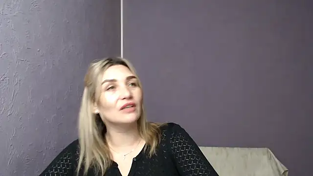  sexy lady online show from February 4, 3:15 pm