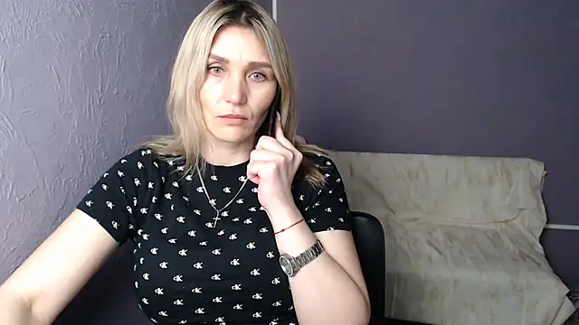  sexy lady online show from February 23, 4:02 pm