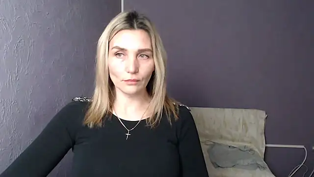  sexy lady online show from February 24, 1:31 pm