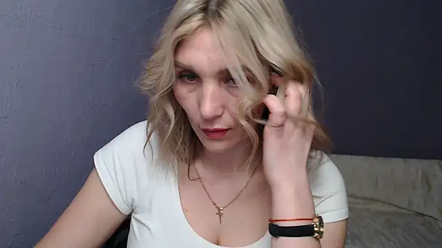  sexy lady online show from March 18, 7:31 pm